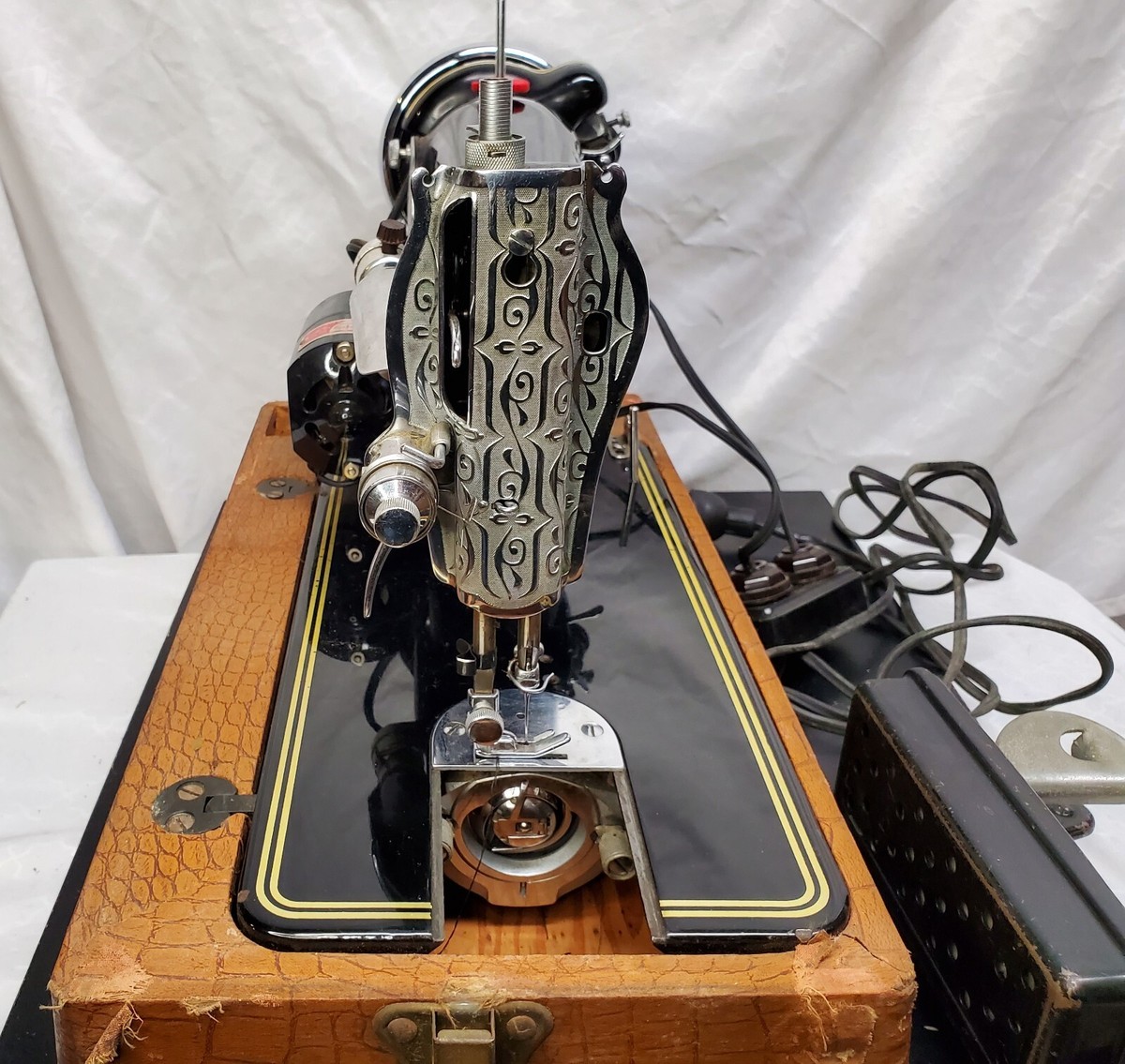 Vintage -Aldens DeLuxe Portable Sewing Machine, With Pedal Vintage -Aldens DeLuxe Portable Sewing Machine, With Pedal