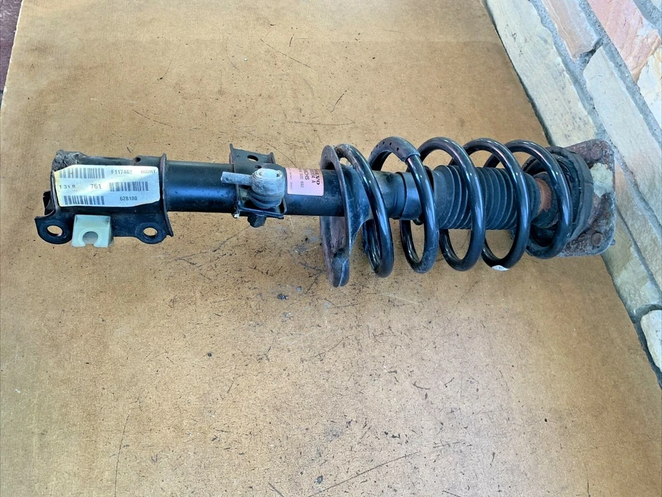 Puntal de suspensión delantero derecho lado del pasajero Volvo XC90 2003-2012 30683104 FABRICANTE DE EQUIPOS ORIGINALES Foto 2 de 4