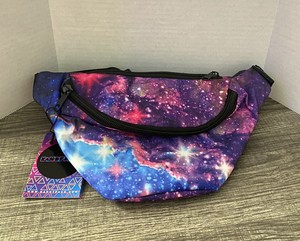 fanny pack with hidden pocket