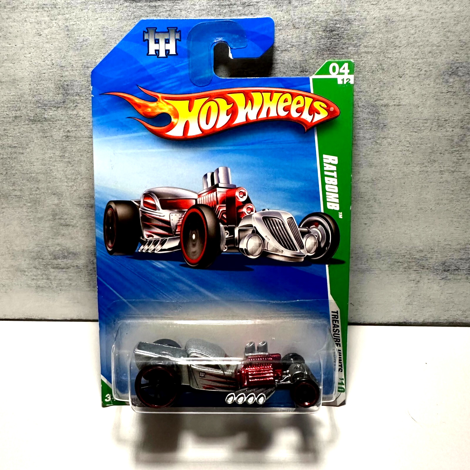 Hot Wheels 2010 Treasure Hunt RATBOMB Gray Red NEW