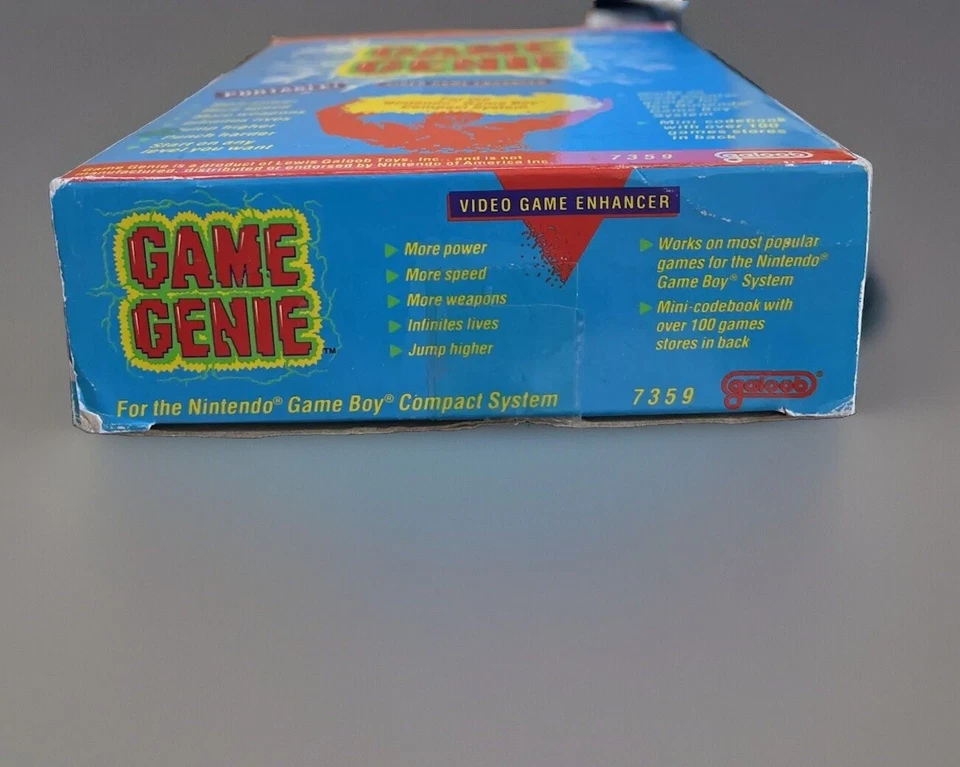 Game Genie by Galoob (Nintendo, 2000) - Image 3 of 4