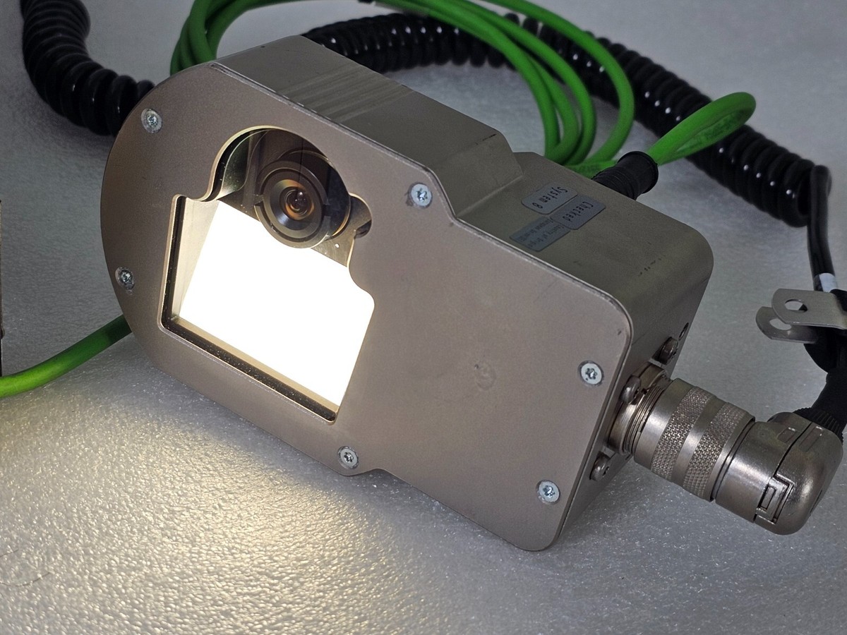 ユメイマー Mechnicore 1/100 ZMX-42 Fire Hawk Model Kit – GKgundamkit