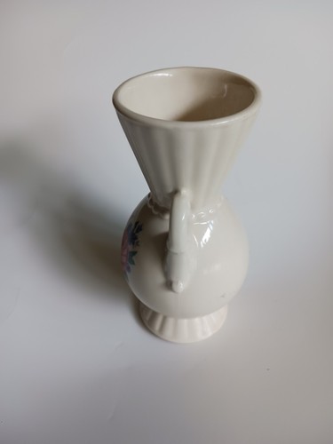 Vintage 1940s Royal Copley Vase Floral Drsign - Picture 4 of 7