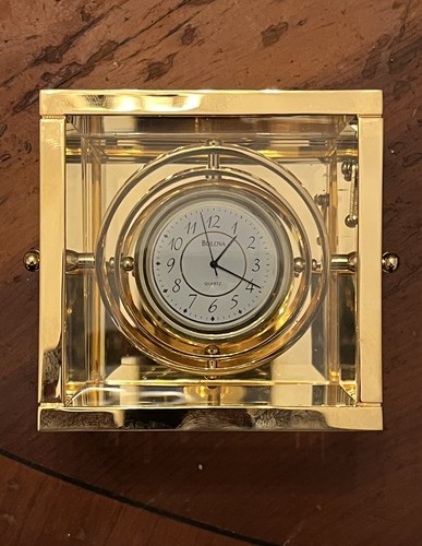 Beautiful Gimbaled Bulova Desk Clock. Japanese Movement! - Picture 2 of 6