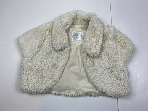 Justice Girl’s White Glittery Faux Fur Open Front Vest Size 8-10 - Picture 7 of 7