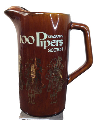 Seagram's 100 Pipers, Scotch Whisky Bar Pitcher, Pub Jug Advertising Vintage 7 H