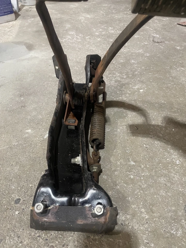 1960-1964 Ford Falcon сцепление и педаль тормоза в сборе - Изображение 4 из 4