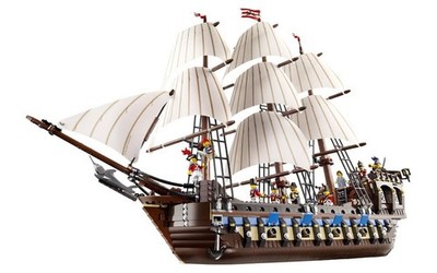 LEGO Creator Expert: Imperial Flagship (10210) Identical