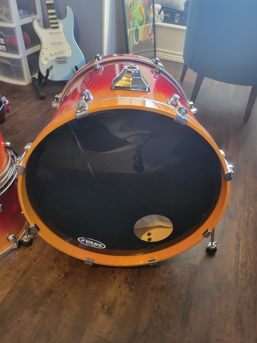 Tama Made In Japan Starclassic Performer Birch - Aztec Red Fade