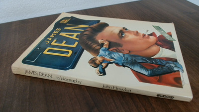 			James Dean: A Biography, Howlett, John, Plexus Publishing Ltd, 19		