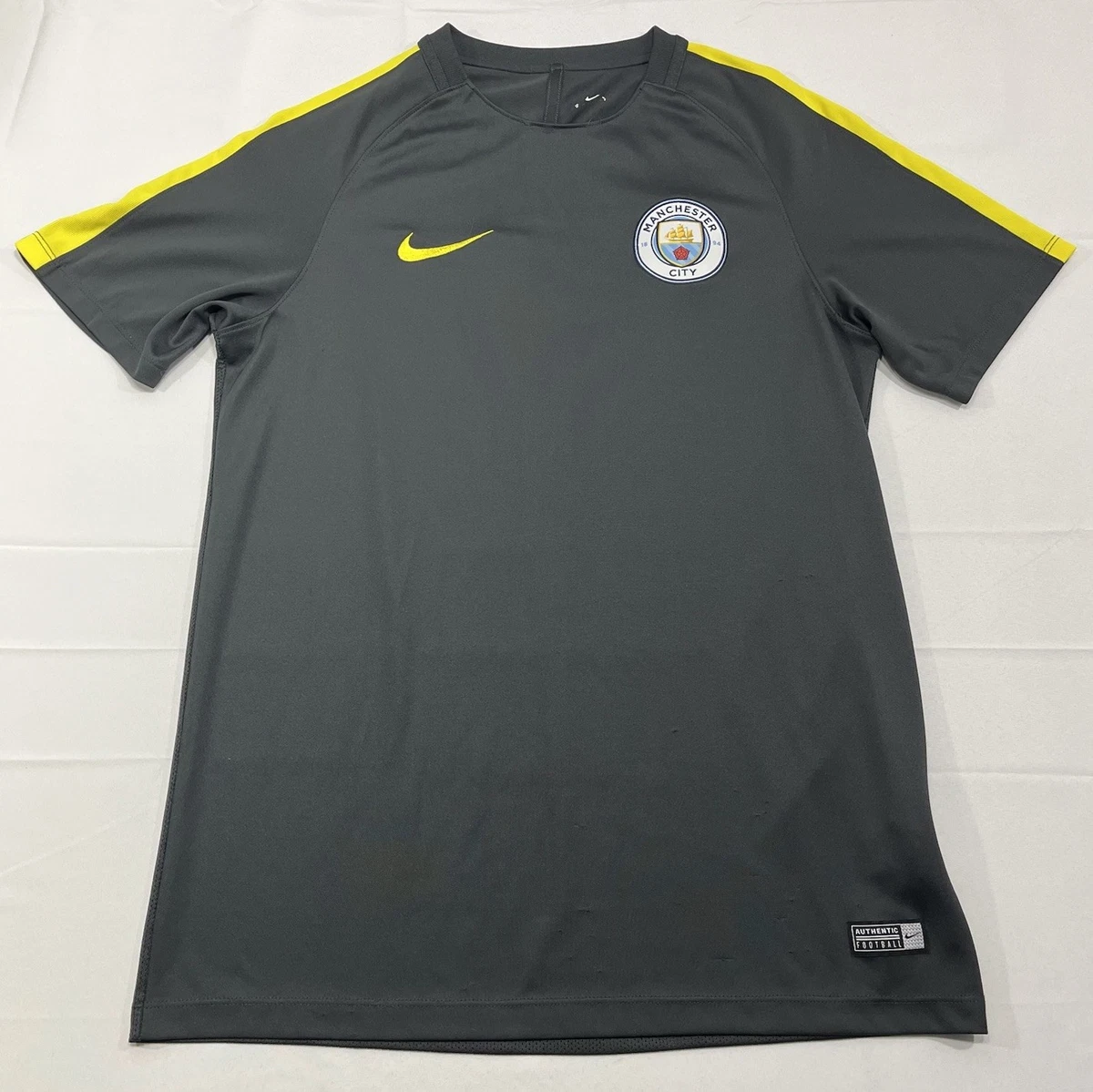 Nike Black Manchester United International Club Soccer Fan Apparel