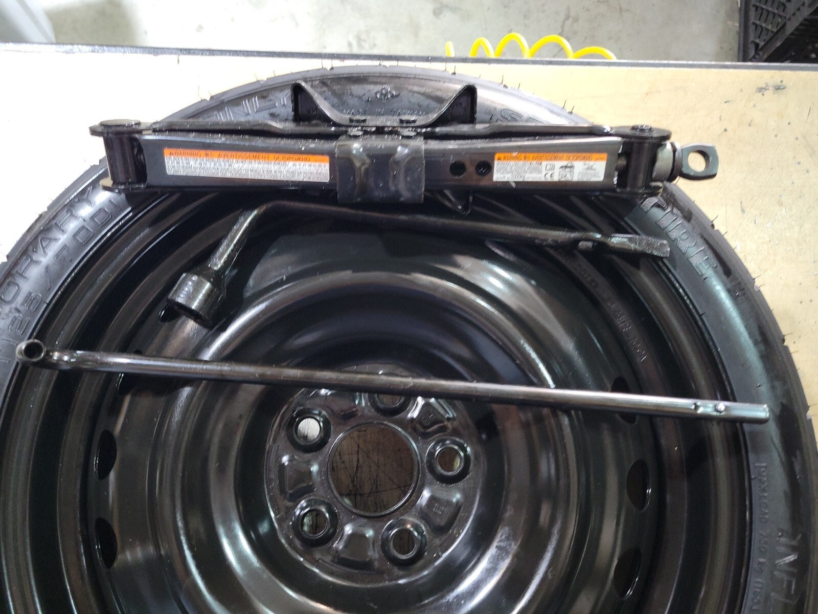 TOYOTA COROLLA SPARE TIRE WHEEL RIM DONUT 17" WITH JACK KIT TOOLS FITS 1924 eBay