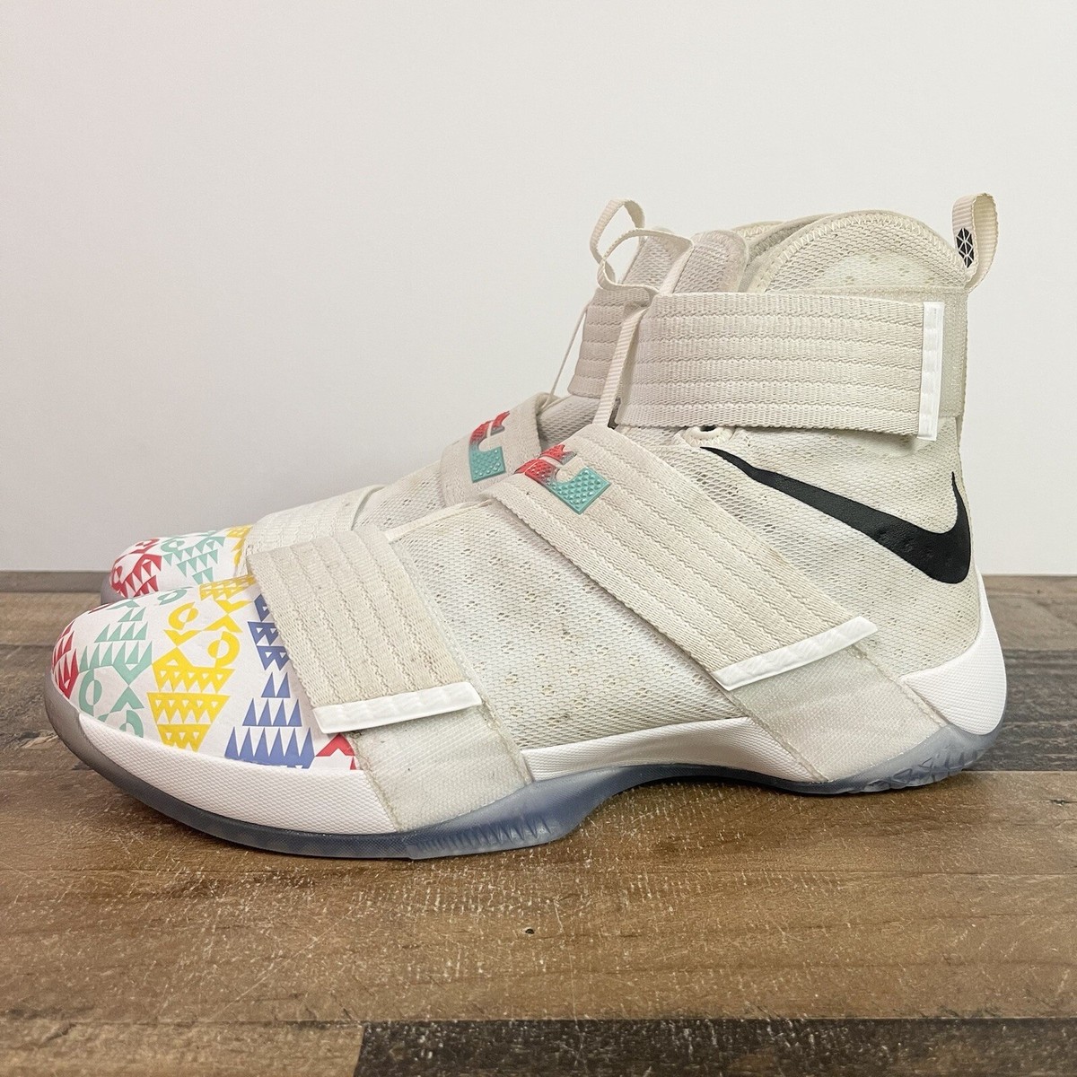 lebron soldier 10 all white