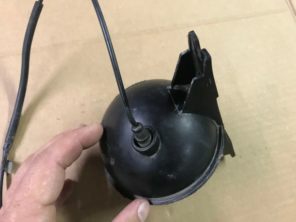 Válvula de retención Ford Mustang 87-93 depósito de bola de vacío con manguera bote emisiones Foto 4 de 4