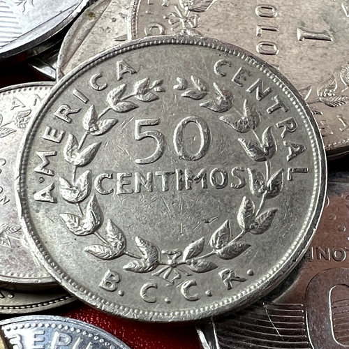 Costa Rica Coin | 1 Random Collectible Old Costa Rican Coin for Coin Collecting - Picture 4 of 14