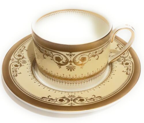 LE PEARLE ART. 6642011 THE CUP WITH IVORY MINUET SAUCER - Picture 1 of 1