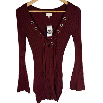 Ultra Flirt Juniors  Ribbed Bell-Sleeve Sweater (Cabernet  XS)