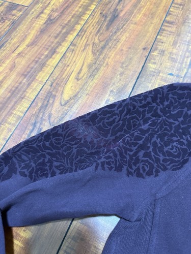 Lululemon floral flock pullover sweatshirt black cherry Size 4 - Picture 2 of 5
