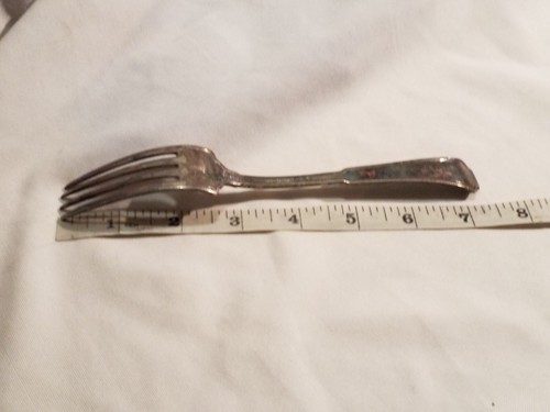 Vintage 1881 Rogers A1 Replacement Fork Collectible Silver-Plate Dinner Fork 7.5 - Picture 6 of 7