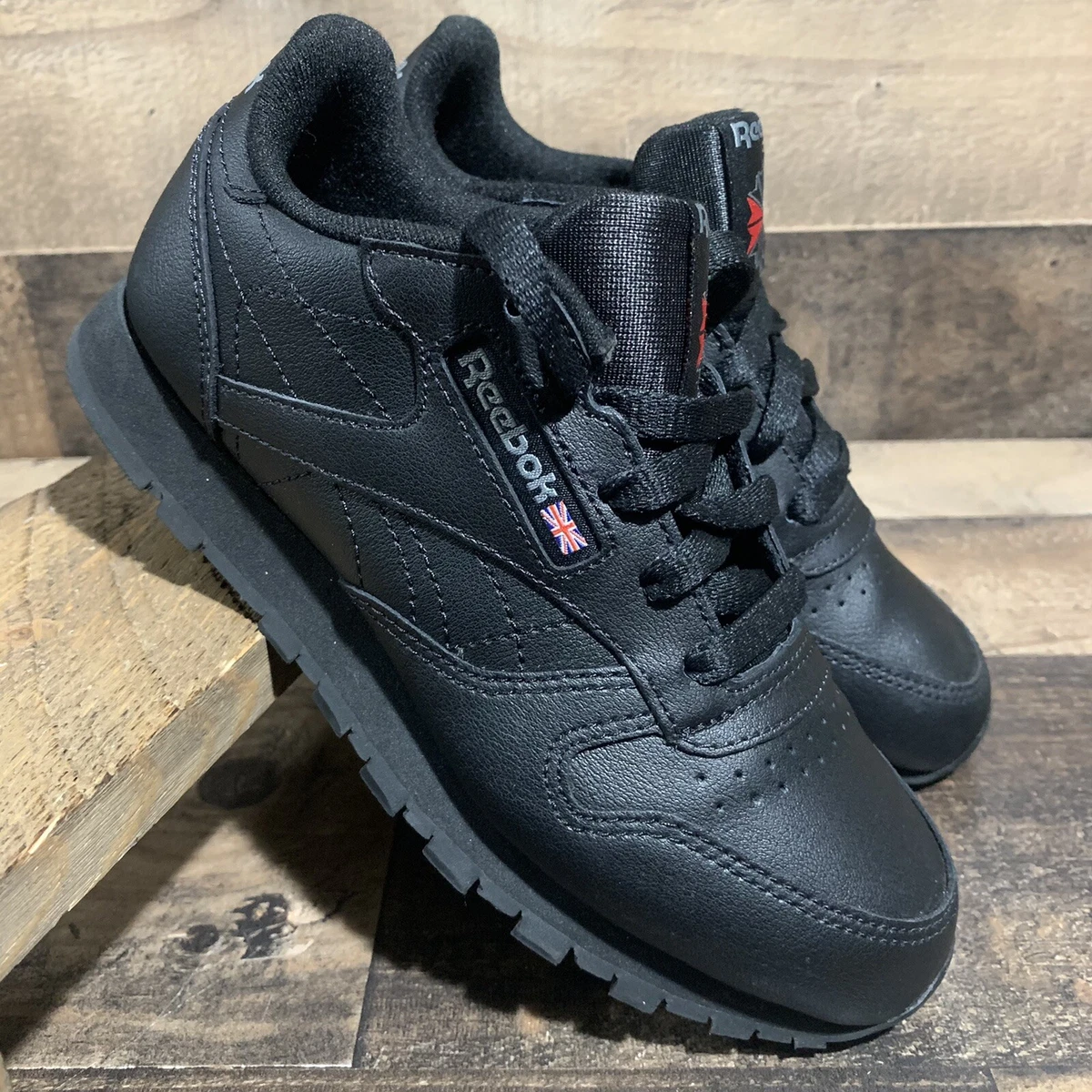 Reebok classic shop youth