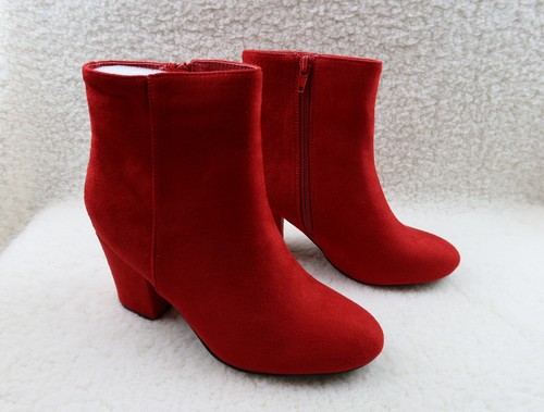 Perphy rote runde Spitze klobige hochhackige Stiefeletten für Damengröße 7