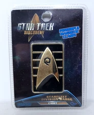 QMX Star Trek Discovery Cadet Magnetic Communicator Pin 