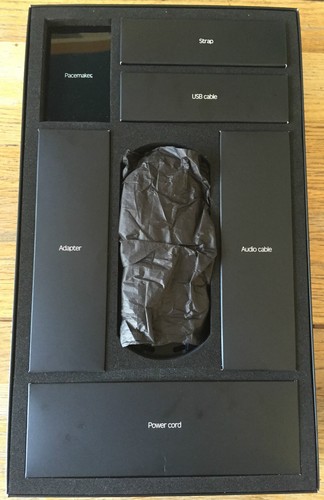 Tonium Pacemaker 120GB Hand-held DJ Console, boxed, as new. - Picture 3 of 5