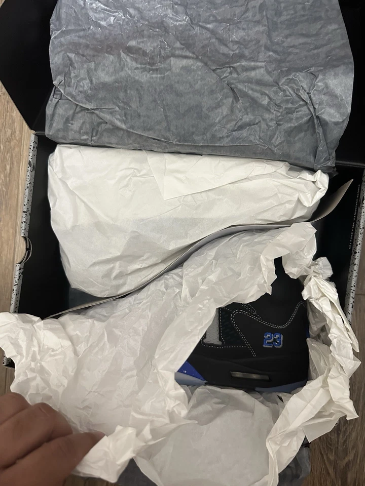 Talla 10 - Awake NY x Air Jordan 5 Retro Boro - Azul Corredor Foto 3 de 4