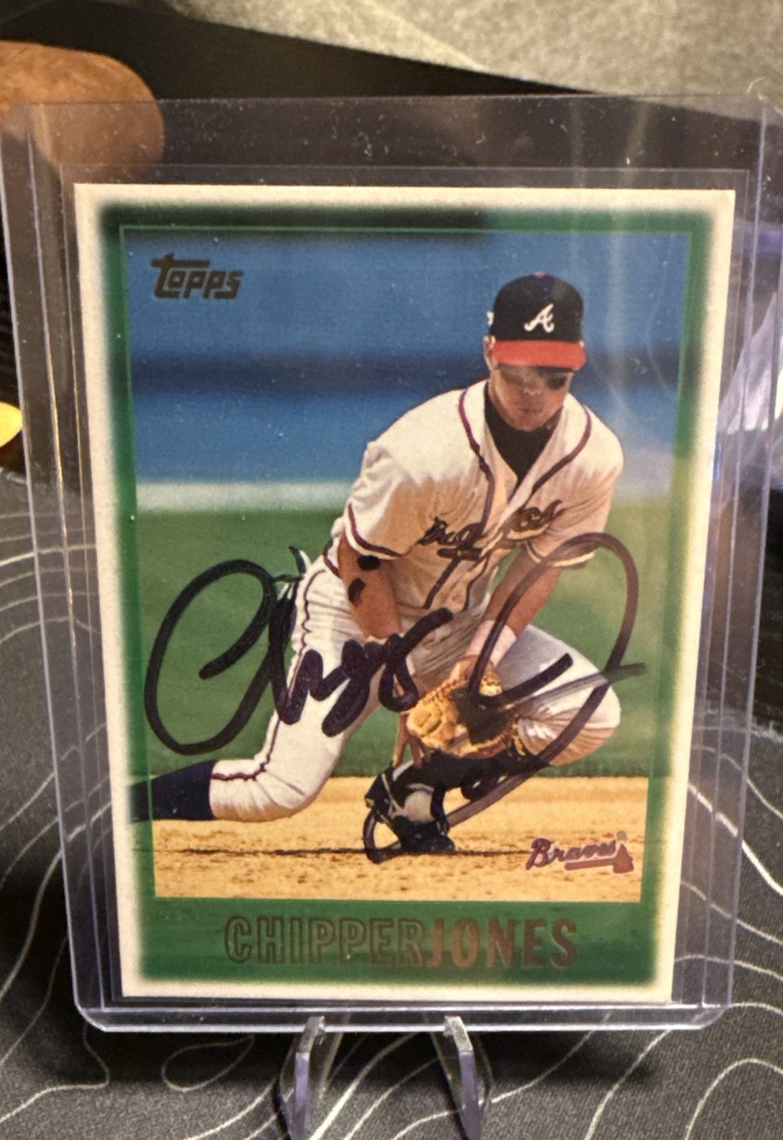 1997 Topps - Chipper Jones #276 Should Be Card #277 Autographed Clean card! 