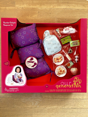Our Generation Slumber Sleepover Set mit Spielrucksack und Snacks NEU