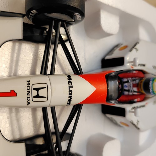 Top Mint Minichamps McLaren MP4/7 Senna 1992 Honda V12 1/18 F1 Rare JAPAN - Picture 9 of 9