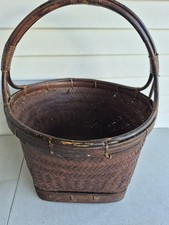 ANTIQUE WOOVEN HARVEST BASKET