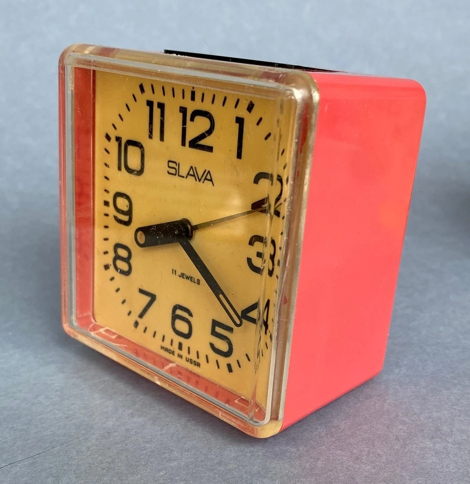Vintage 1980 Soviet Slava Alarm Clock | USSR-Made, Mechanism 5671 with 11 Jewels - Image 3 of 4