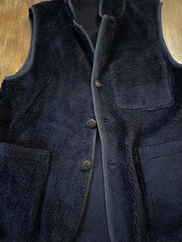 VISVIM Navy Textured Wool Buttoned Reversible Boa Vest Size 3 - Image 4 of 4