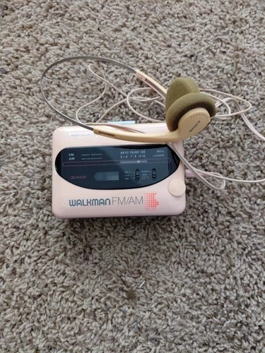 Sony Walkman Radio Cassette Player FM/AM Pink WM-F38/F68 RARE Vintage Radio Work