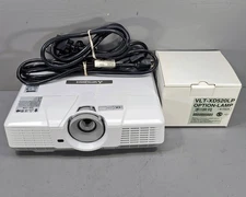 Mitsubishi XD520U DLP Projector 3,000 Lumens 1024x768 w/ Extra Bulb VLT-XD520LP