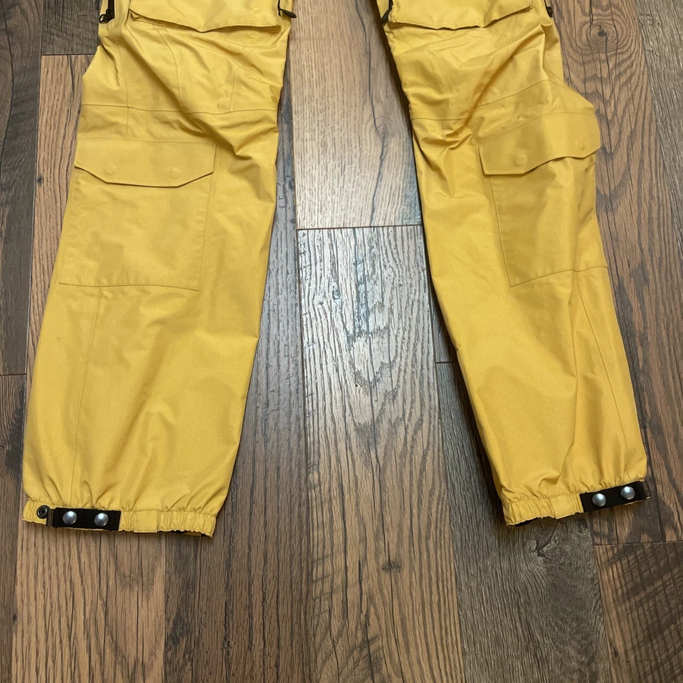 Pantalones de montar Mine 77 3L Gore-Tex ocho bolsillos cargo unisex medianos, oropel nuevos con etiquetas Foto 3 de 4