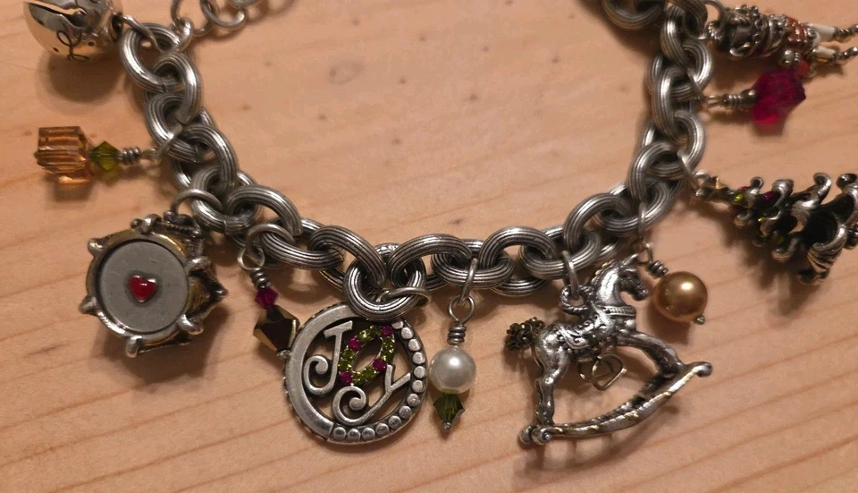 Brighton RETIRADO Joy Of Christmas Dije Pulsera 7 Dijes Cristales Imitación Perlas Foto 2 de 4