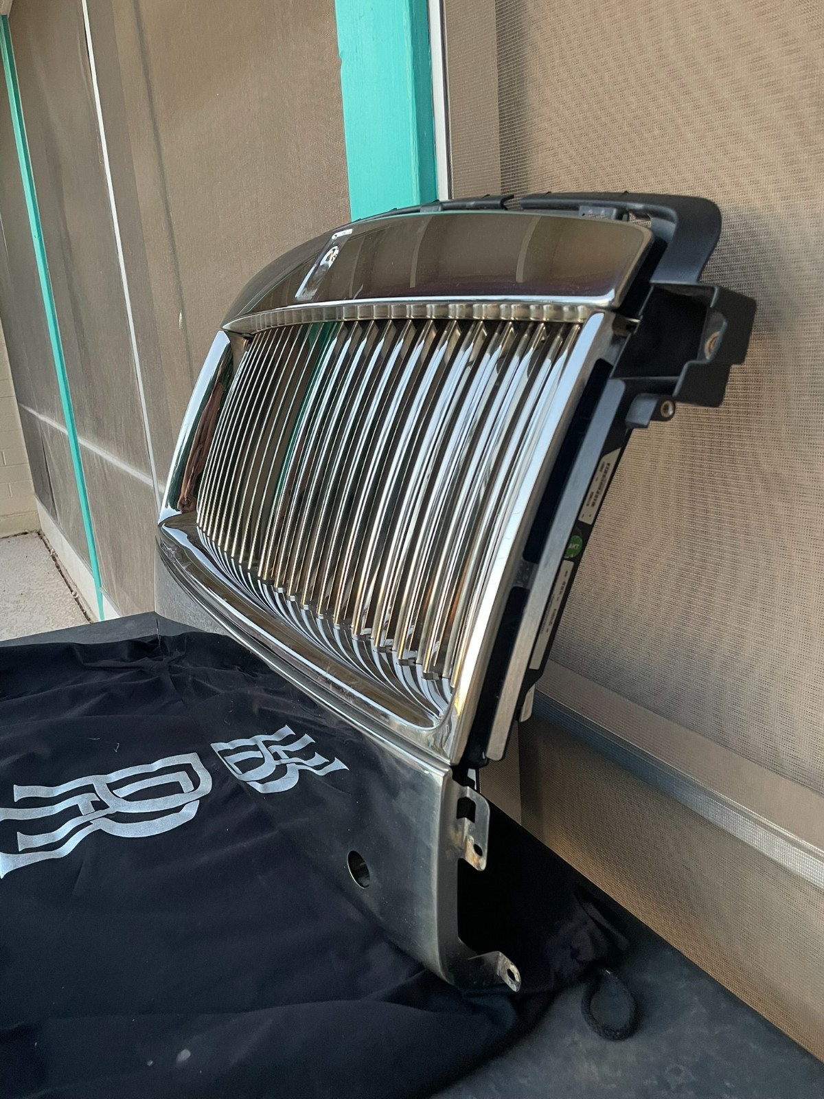 Rolls-Royce Ghost 2015-2018 Bumper grille Chrome