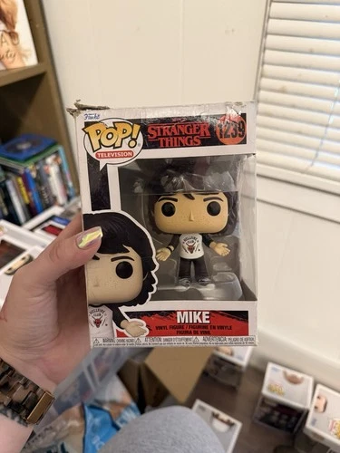 Funko Pop! Vinyl: Stranger Things Mike #1239 Hellfire Club Season 4