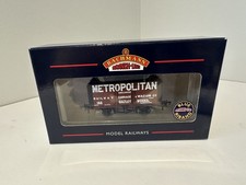 Bachmann 37-150k 8 Plank Fixed End Wagon ‘Metropolitan RC&W’ Collectors Club