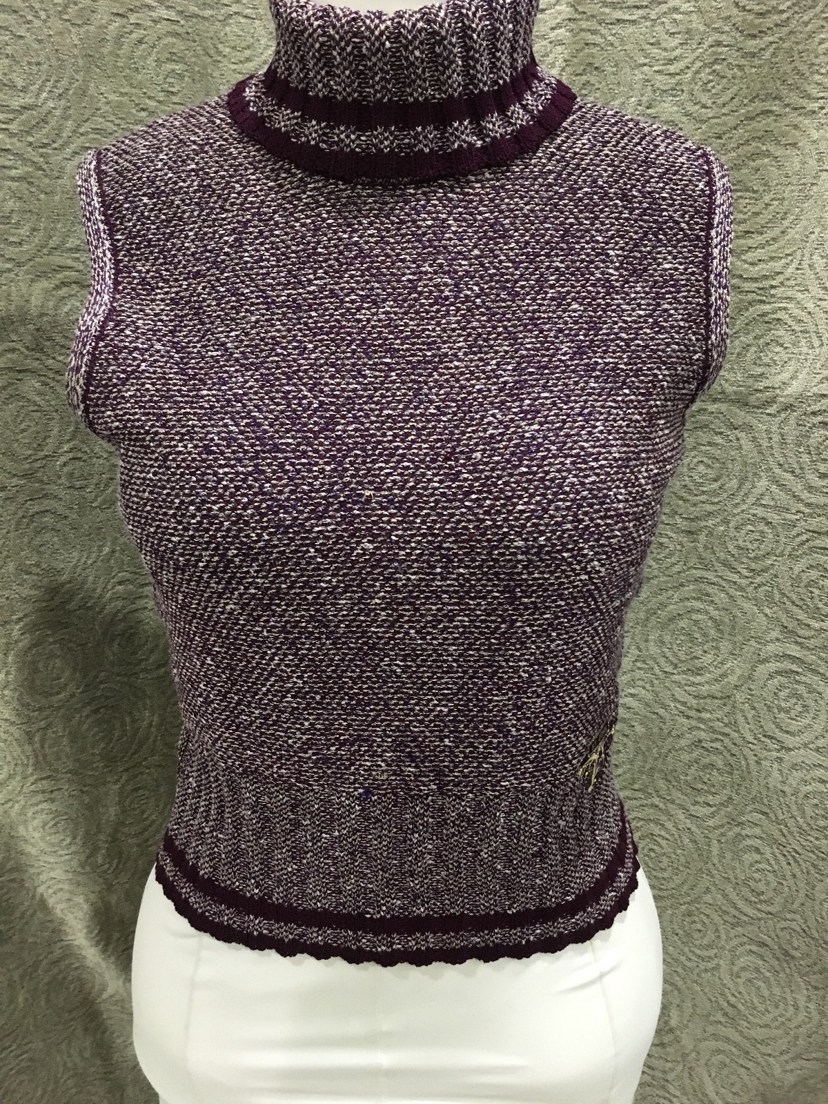 St john knits purple white gold lurex sweater excellent St john knits purple white gold lurex sweater excellent