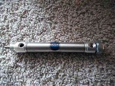 Bimba SR-043-DPY-00MC Pneumatic Cylinder, Bore: 3/4", Stroke: 3", 1/8" NPT