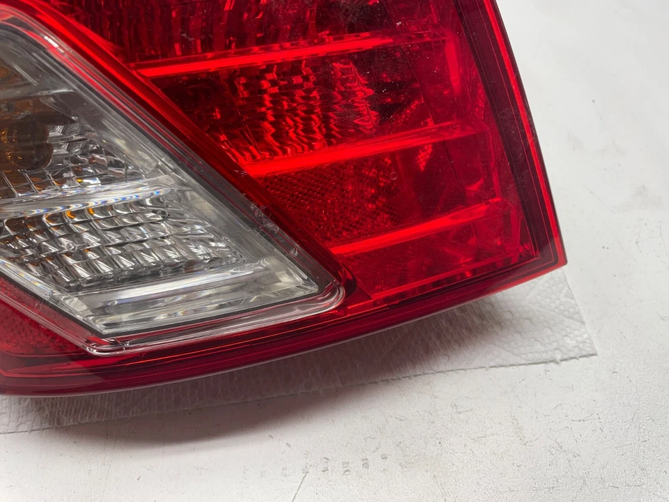 OEM REAR Left Tail Light Brake Lamp Assembly FOR 2007 2008 2009 Lexus ES350 - Image 3 of 4