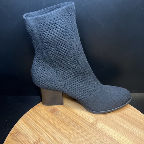 Born Meggs Too Knit Block Heel Sock Boot Womens 7.5M Black EUC - Picture 5 of 17