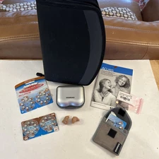 Right & Left Siemens Acuris   In The Ear ITE Hearing Aid W/Case And Accessories
