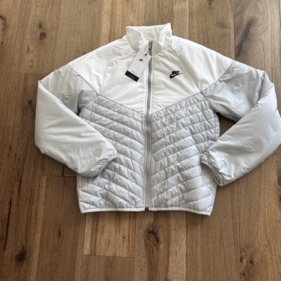 NEW NWT Mens Small Nike Therma-Fit Lightweight Puffer Jacket FB8195-077 White