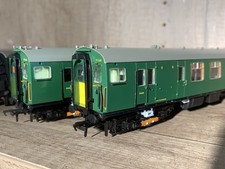 Bachmann 31-426A OO Gauge Class 411 4-Cep 4 Car EMU BR Green Boxed
