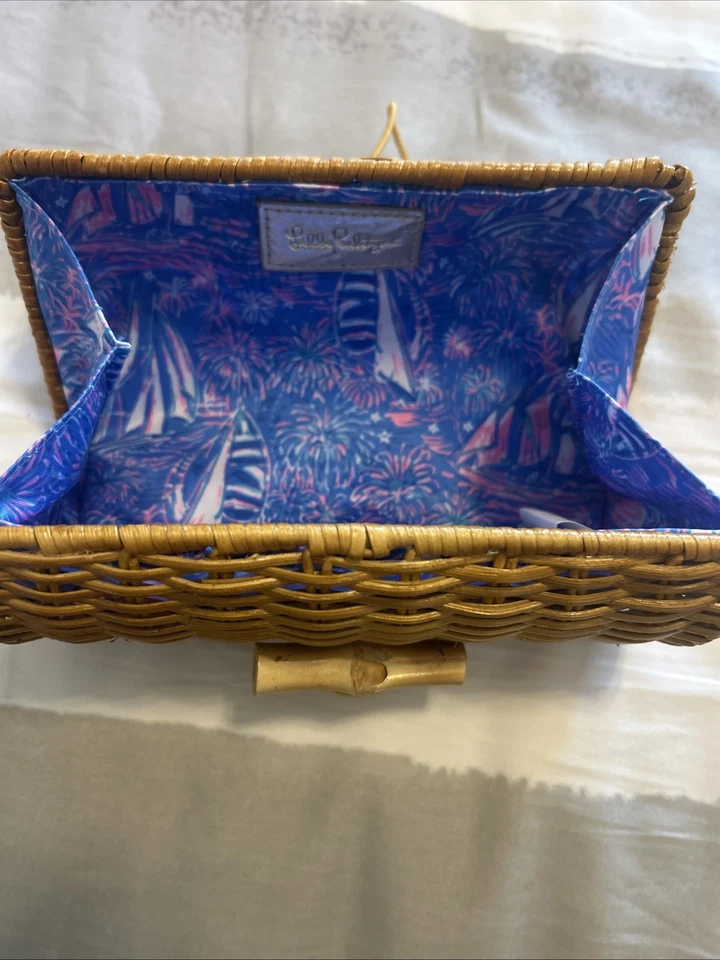 Bolso de mano Lilly Pulitzer de mimbre tostado usado Foto 2 de 4