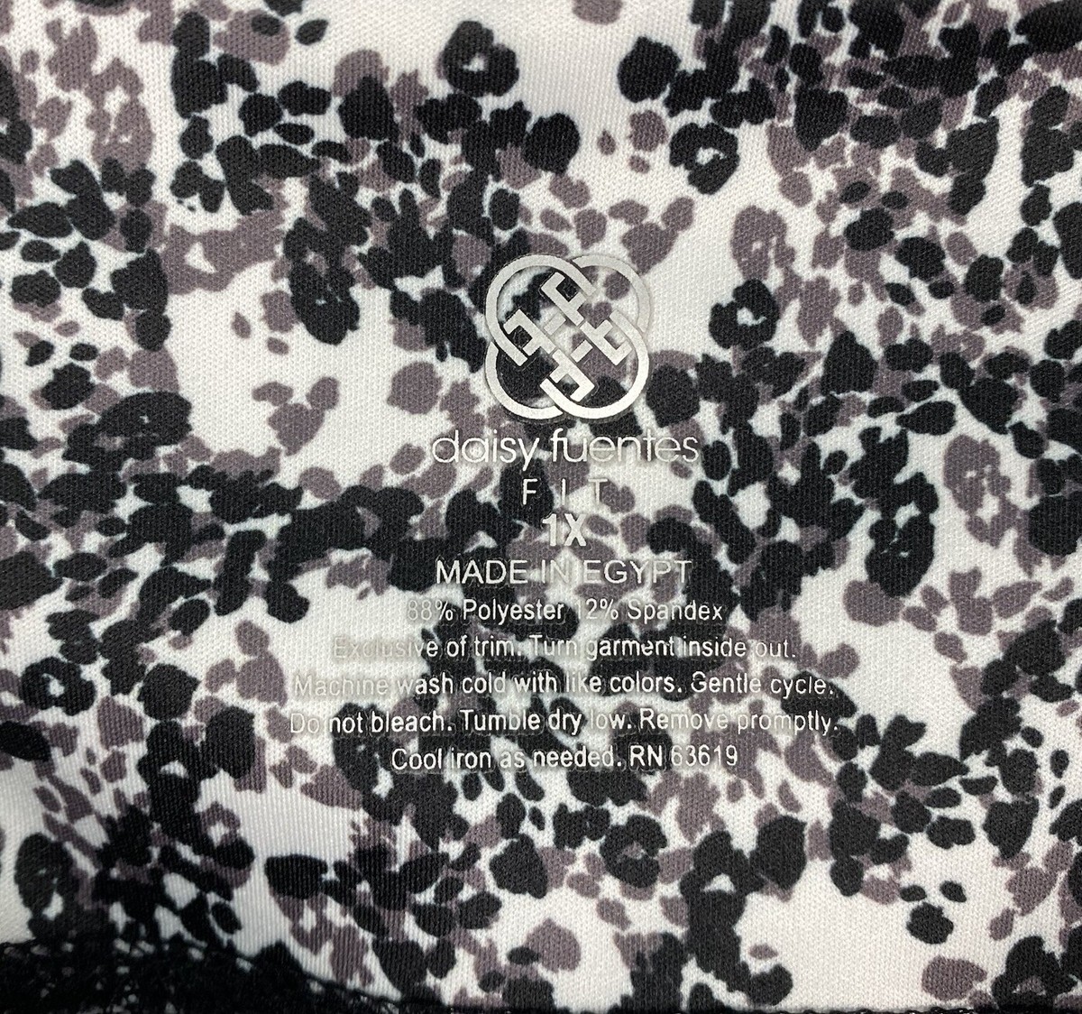Daisy Fuentes Spandex Bike Short 1X Black White Print Cycling Yoga